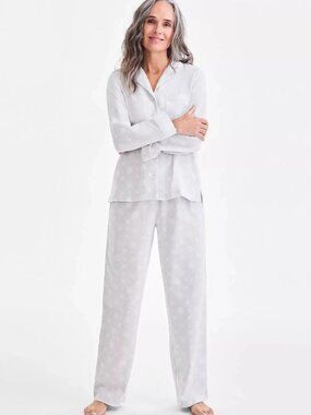 #1745 Charter Club Women's 2-Pc. Cotton Flannel Packaged Pajamas Set